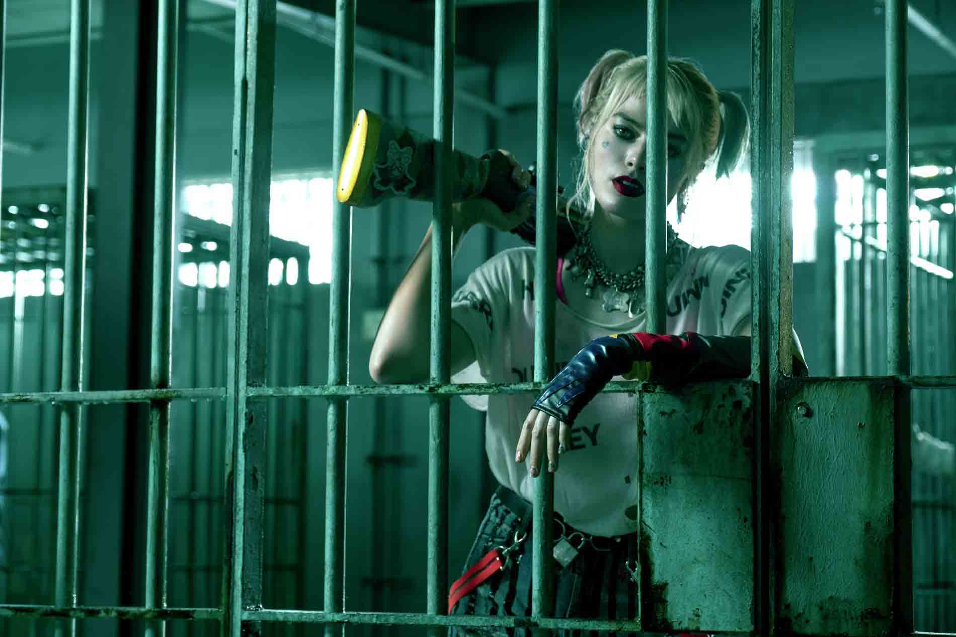 影評盛讚《猛禽小隊：小丑女大解放》瑪格羅比詮釋20種小丑女演技瘋狂挑戰