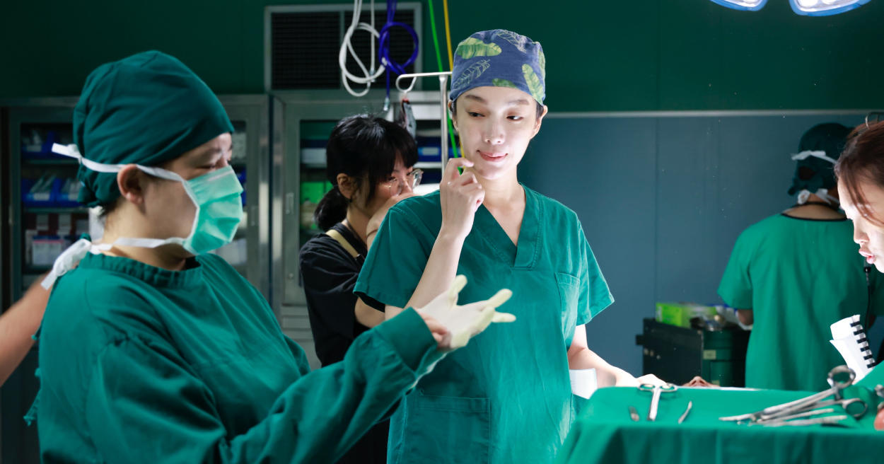 醫療職人劇《女外科》蔡淑臻花3年磨出醫生巧手，開刀畫面「80％是本人的手」！