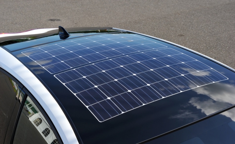 不再是「花拳繡腿」，Toyota Prius PHV太陽能電池可增加續航力!