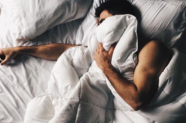 睡覺也能好享瘦？5個睡眠習慣讓你減重效果翻倍！
