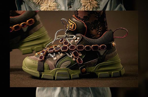 ＃Chunky Sneakers：復古老爹鞋 Gucci「SEGA」纏繞水晶，霸氣奢華登場