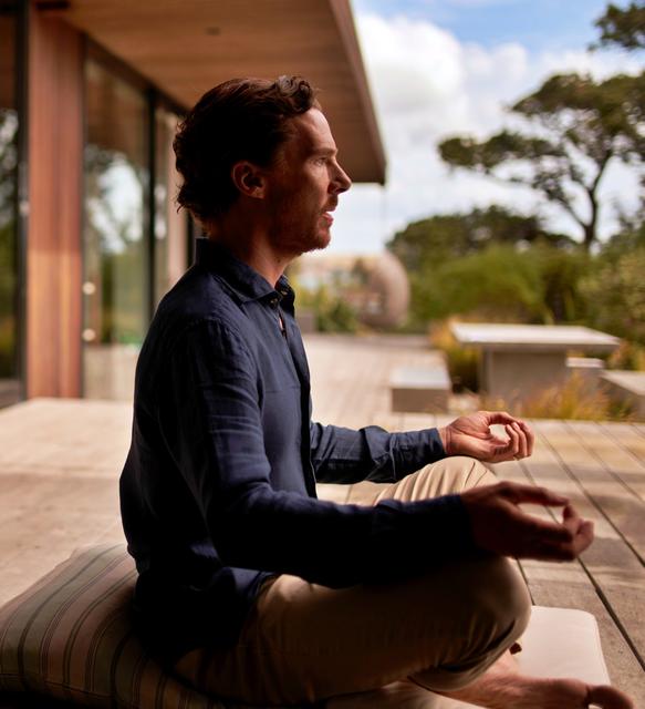 帥氣斯文卻有大肌肌！《奇異博士2》班奈狄克康柏拜區「健身菜單」公開，超級英雄這樣練！