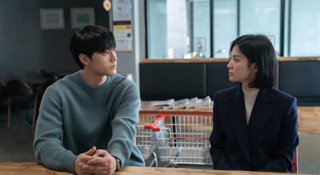 一曖昧就暈船?談戀愛忘了保持距離與設立底線,最終容易流於單方面討好!